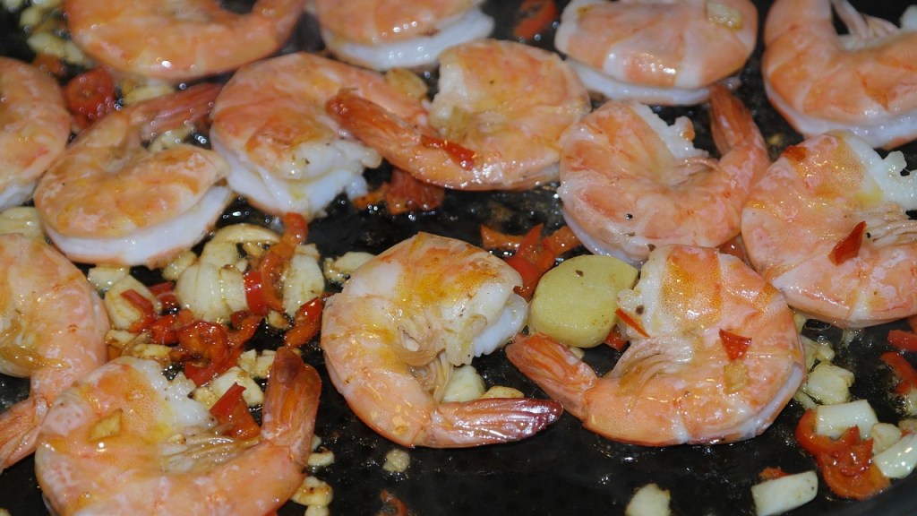 Gebratene Shrimps mit Knoblauch